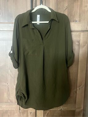 Relaxed V-neck Olive Green Women's Swim Tunic Top